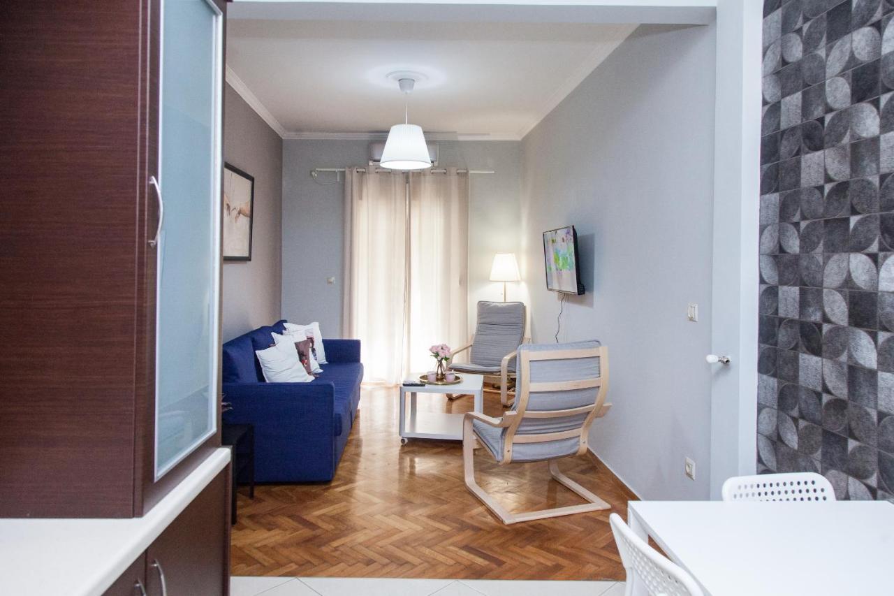 Апартаменты Beautiful New Decorated Apt In Афины Экстерьер фото