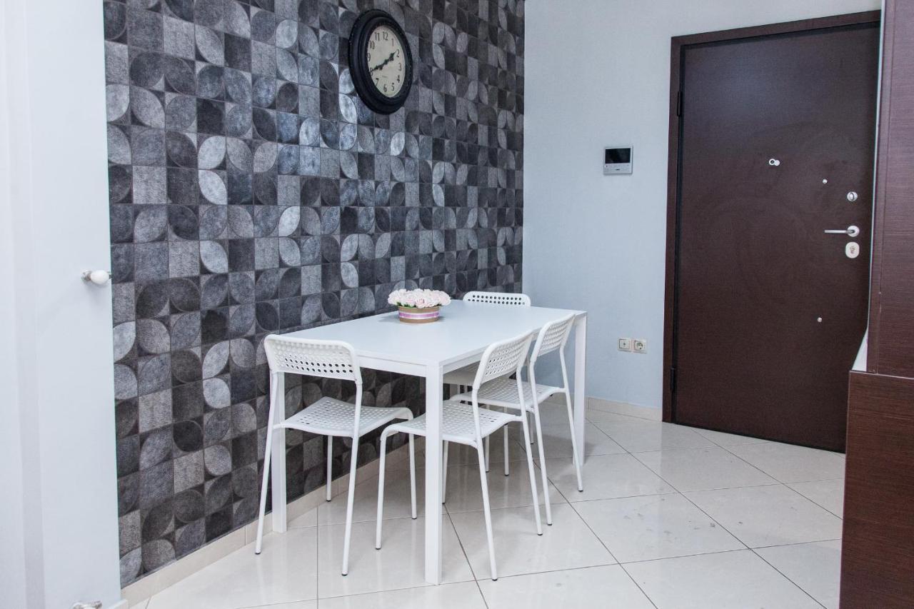 Апартаменты Beautiful New Decorated Apt In Афины Экстерьер фото