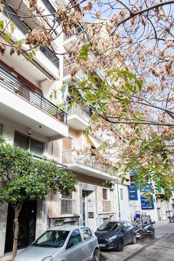 Апартаменты Beautiful New Decorated Apt In Афины Экстерьер фото