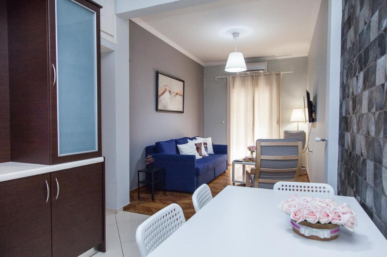 Апартаменты Beautiful New Decorated Apt In Афины Экстерьер фото
